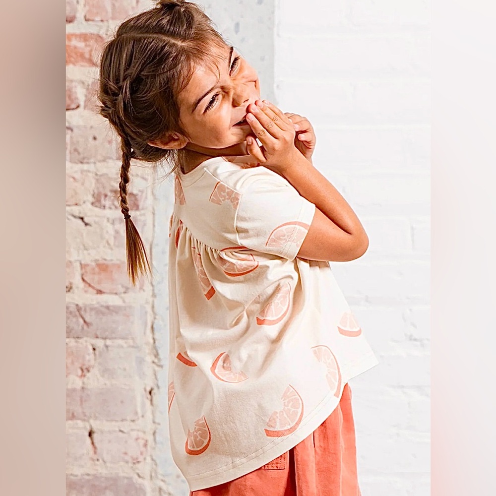 Omamimini Circle Hem Shirt in Fresh Orange 5T - Picture 6 of 6
